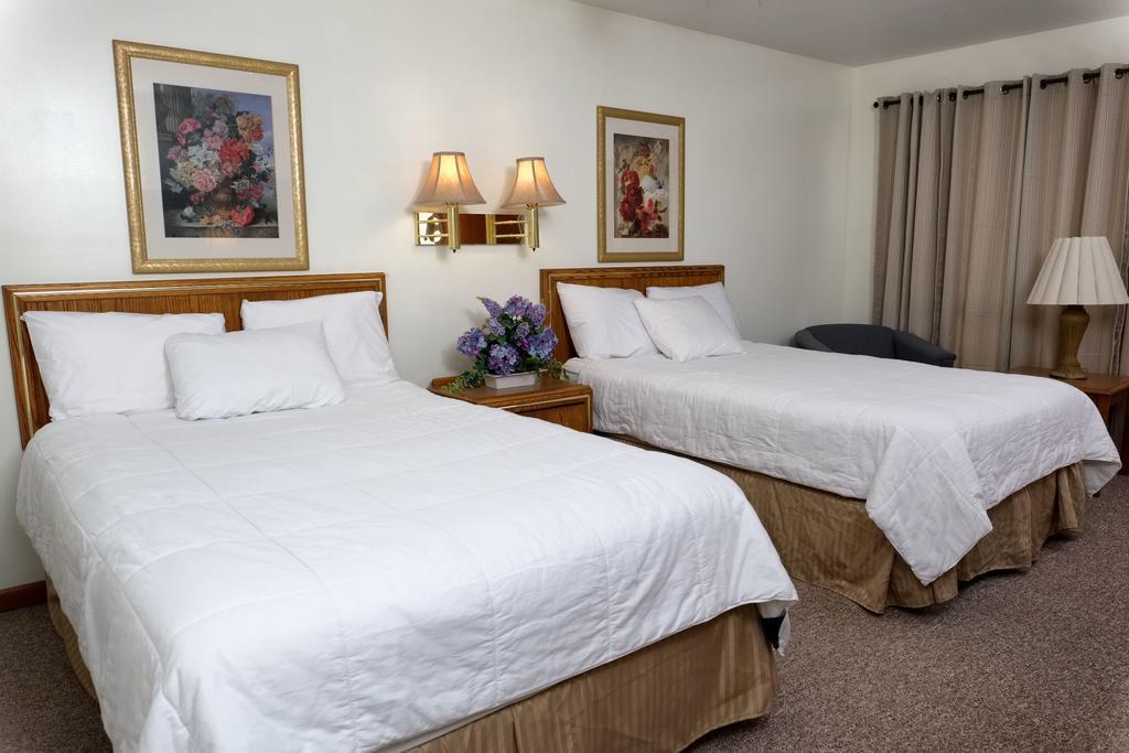 Four Seasons Lodging Mount Vernon Exterior photo